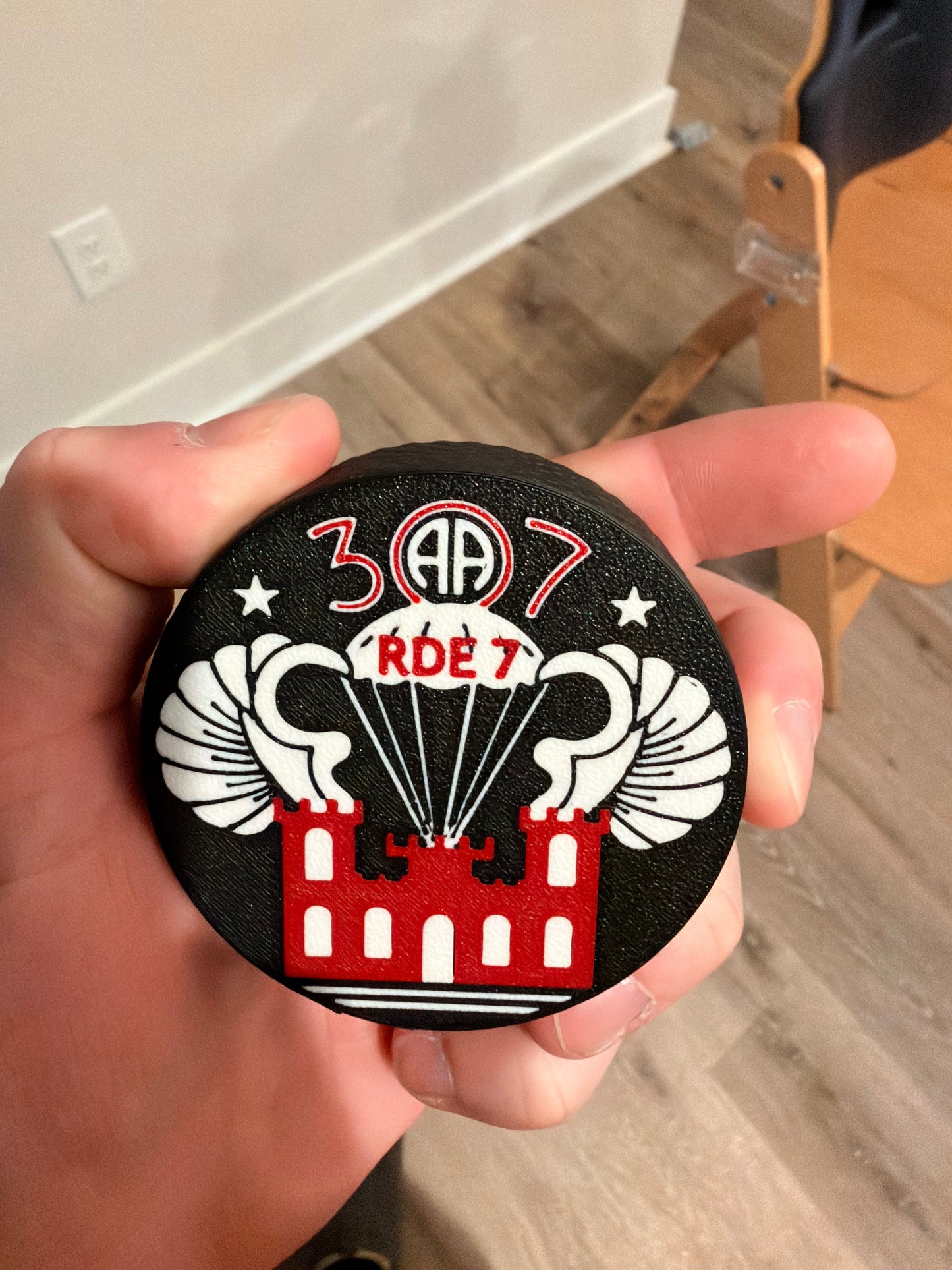 919 CEC-ABN Lip Pillow Tin